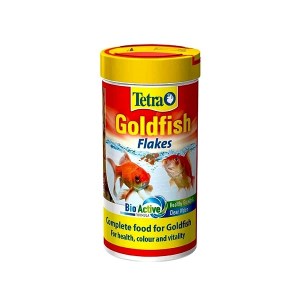 Tetra-Goldfish-flakes3